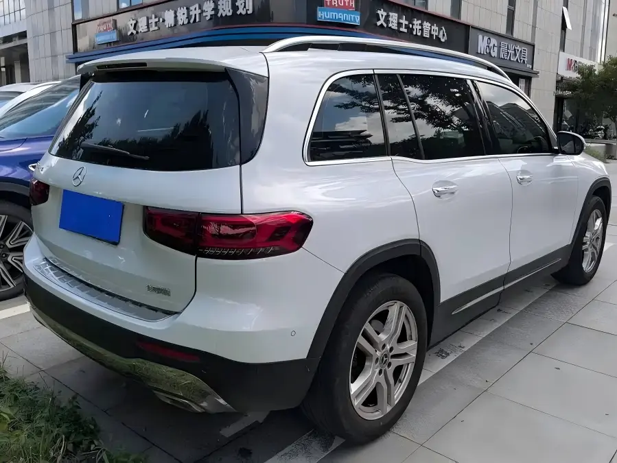 900x675_0_q87_c42_autohomecar__ChxpV2qkuNGAEnyMAAJr-hwZqNI155.jpg.webp